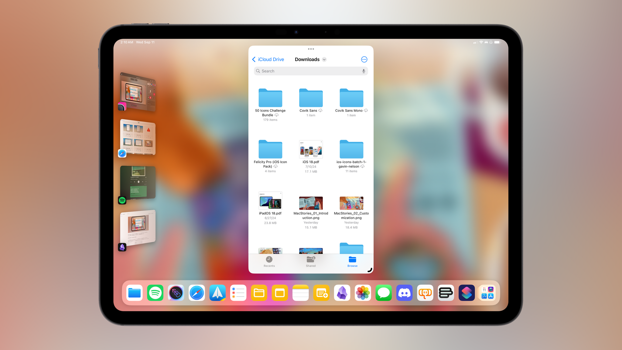With a regular bottom tab bar, I can see the name of the folder I'm in again.